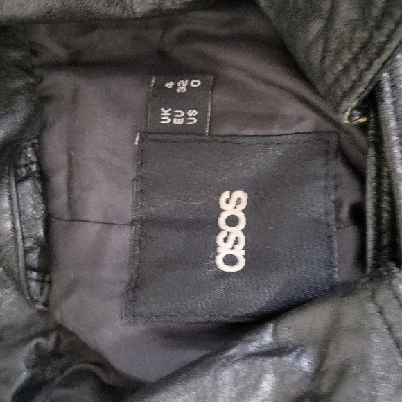 ASOS Black leather jacket with detailing on sleeves and back size 0 - Picture 7 of 11